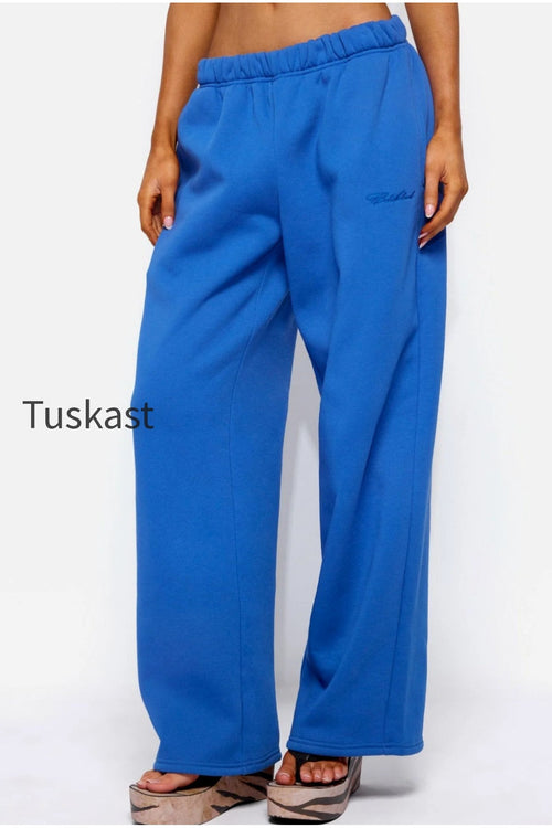 Basic Girl Wide Leg Edikted Joggers