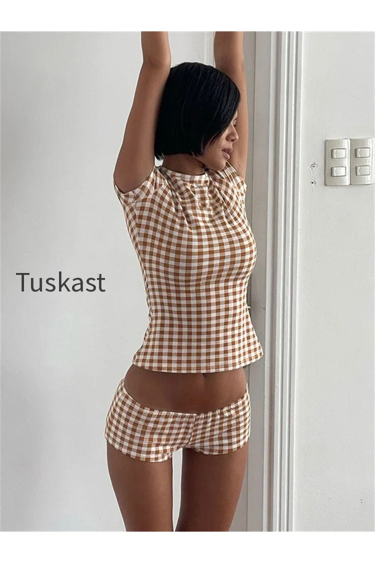 Plaid Print Crew Neck Short Sleeve T-Shirt Two Piece Shorts Set