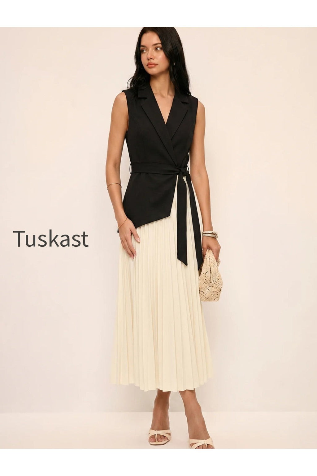 Sleeveless Belted Pleated Blazer Dress