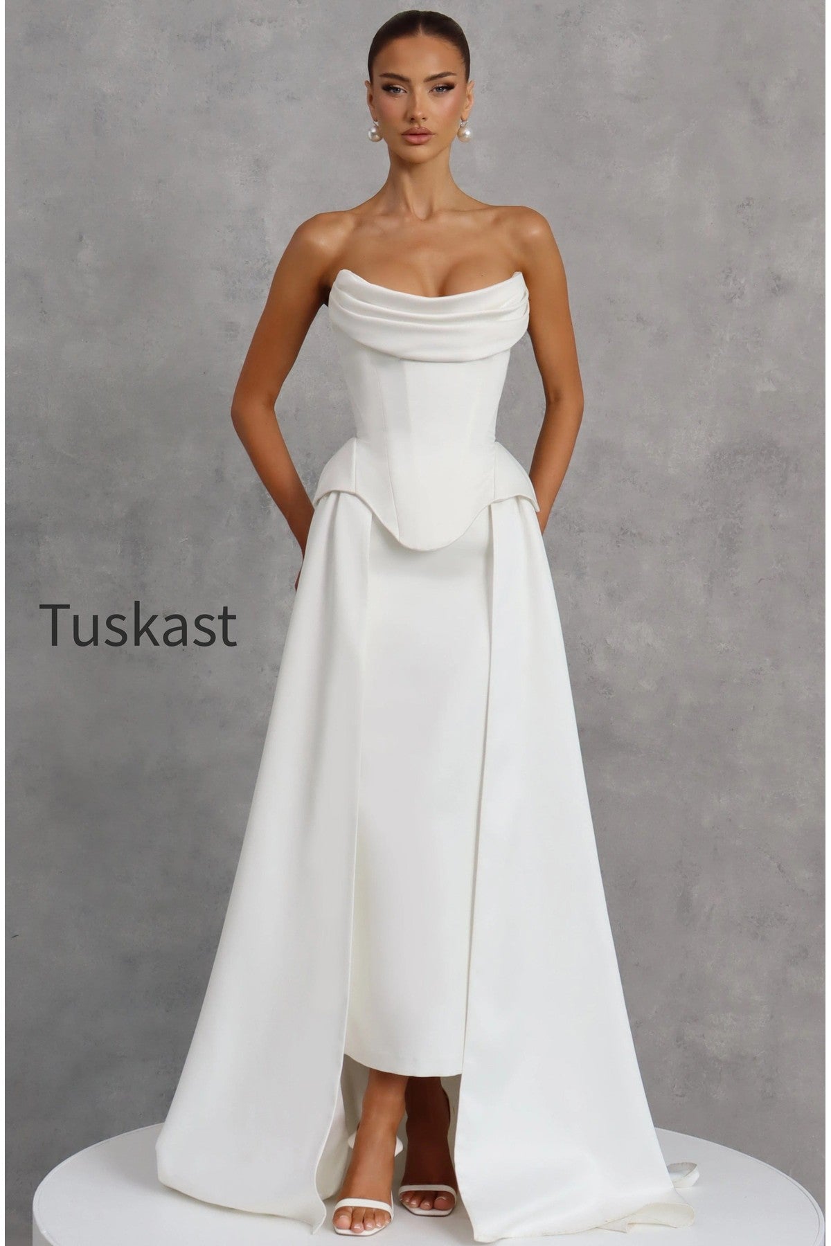 Neri Skirt Train - Ivory
